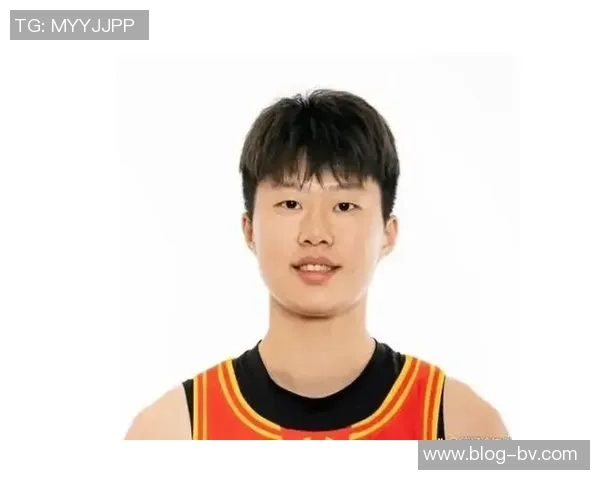 邓雨婷在NCAA常规赛中表现不俗11投3中贡献8分3板1助1帽继续加油